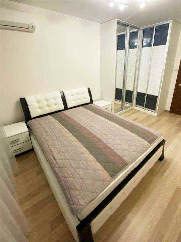 3-комнатная квартира на ул. Воронянского 21 , Минск