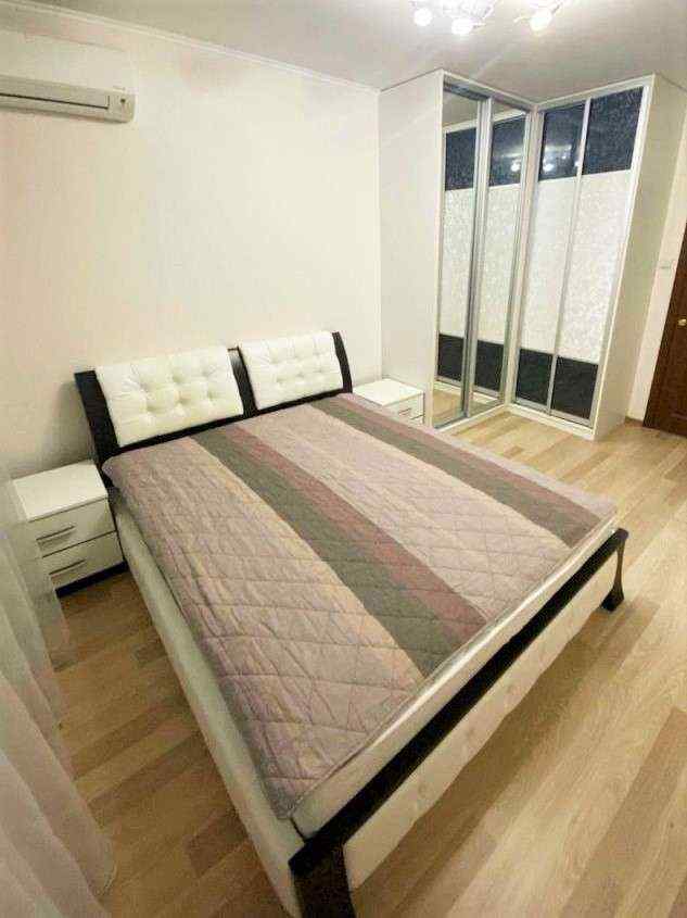 3-комнатная квартира на ул. Воронянского 21 , Минск